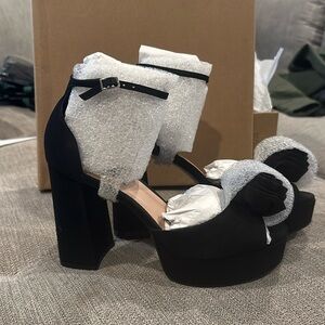 Steve Madden Luminesce Heels